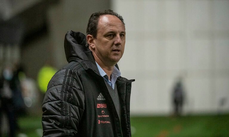 Apesar das falhas da defesa, Rogério Ceni lembra: “Sofremos 15 gols, mas fizemos 30”