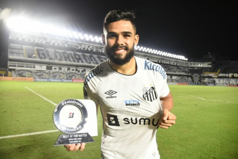 Internacional faz proposta por Felipe Jonatan, do Santos