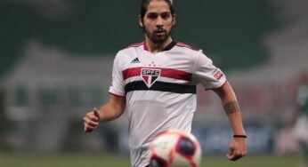 Benítez tem estiramento na coxa esquerda; e Dani Alves será reavaliado