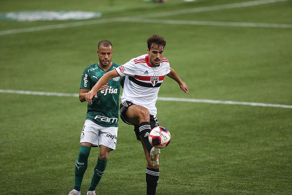 Garotos de Cotia tem personalidade e mantêm São Paulo vivo na final