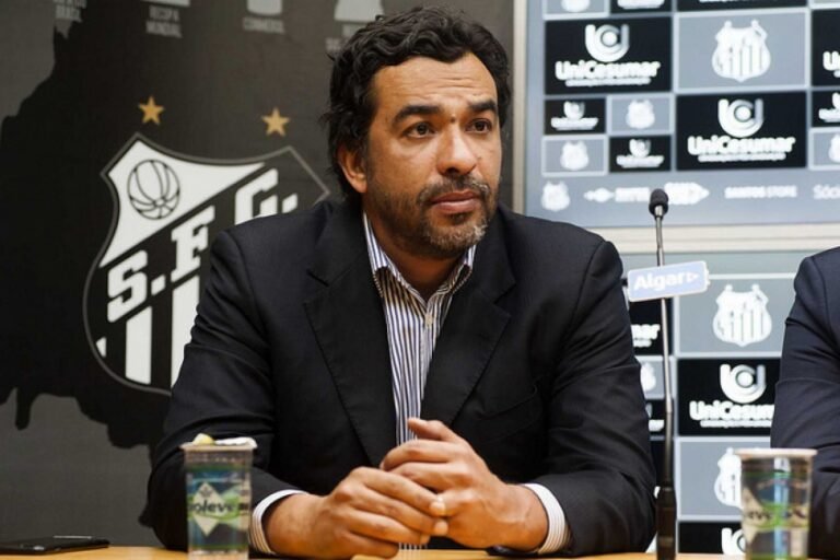 A procura do novo executivo de Marketing, Santos utiliza rede social, veja os requisitos