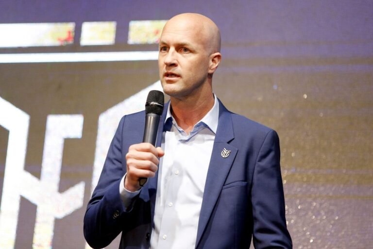Jordi Cruyff é a primeira opção do Barcelona para o cargo de treinador