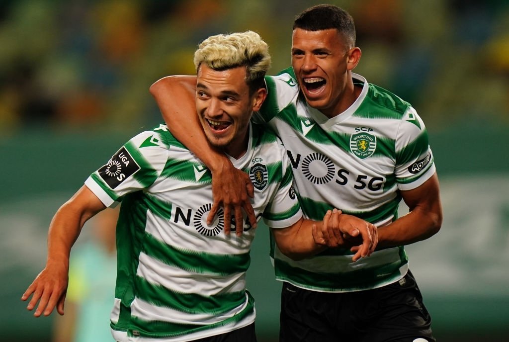 Pedro Gonçalves faz hat-trick e conquista artilharia do Português