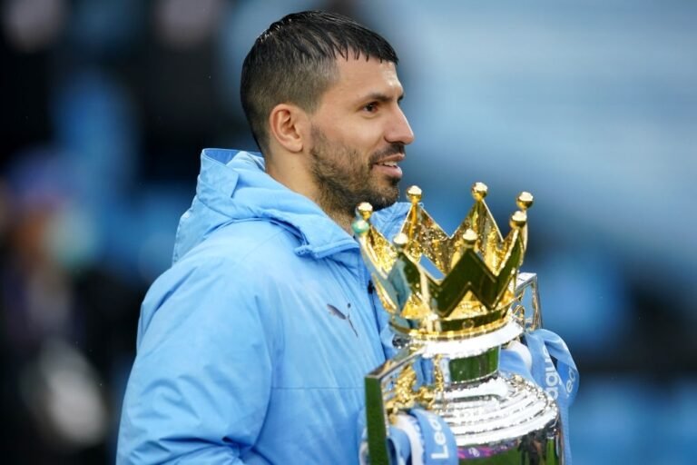 Guardiola afirma que o Barcelona vai contratar Aguero