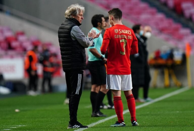 APAF apresenta queixa de Otamendi, Jorge Jesus e Grimaldo