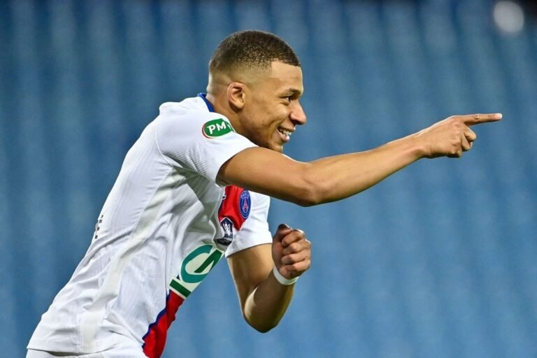 Real Madrid está próximo de acordo com Kylian Mbappé