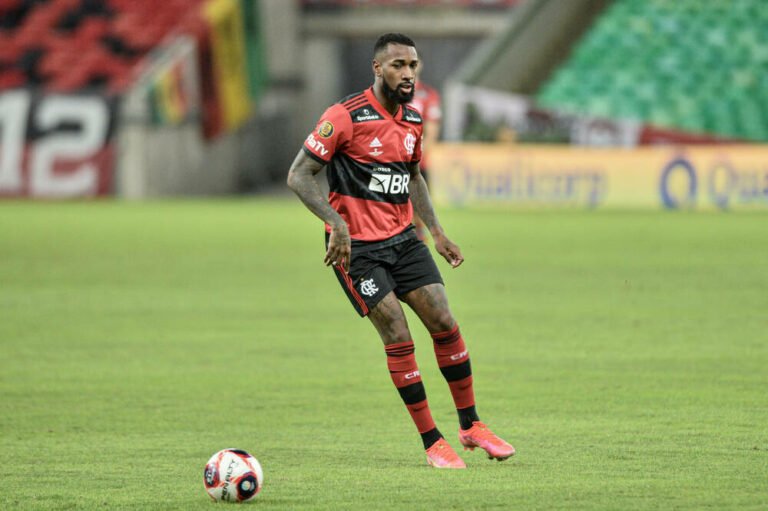 Flamengo se reúne com o Olympique e intensifica negociação por saída de Gerson