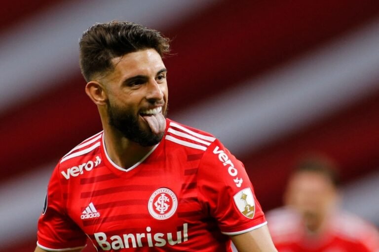 Yuri Alberto entra na mira de clube turco e pode deixar o Inter, diz jornal