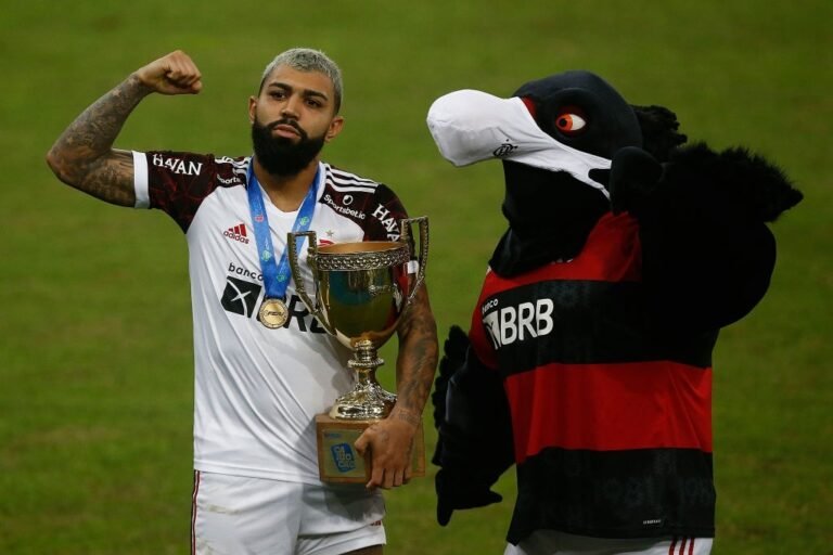 Flamengo “domina” a Seleção do Campeonato Carioca 2021; confira