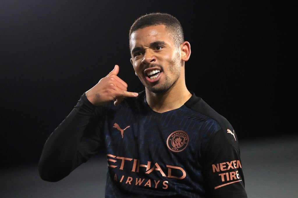 Manchester City prepara oferta por Harry Kane; Tottenham pede Gabriel Jesus