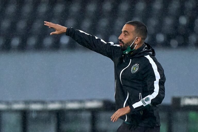 ‘Quando chegamos havia manifestações, mas contra. É a grande vitória dos jogadores’