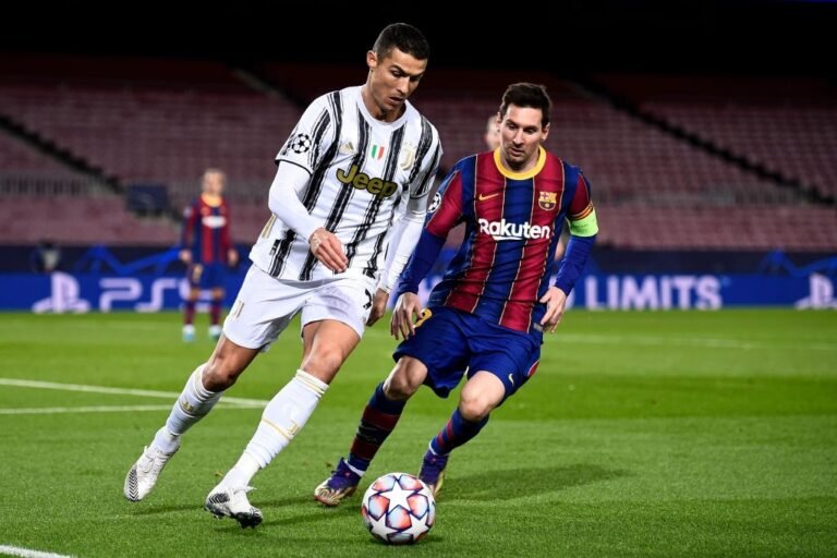 PSG quer contratação de Cristiano Ronaldo e Messi