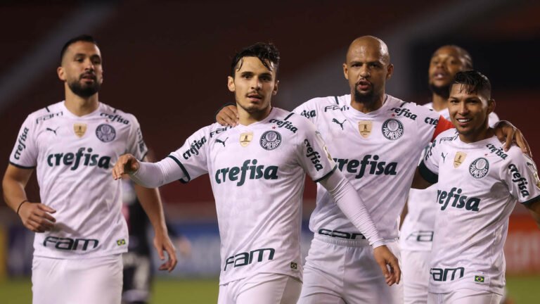 Palmeiras é primeiro a se garantir nas oitavas da Libertadores
