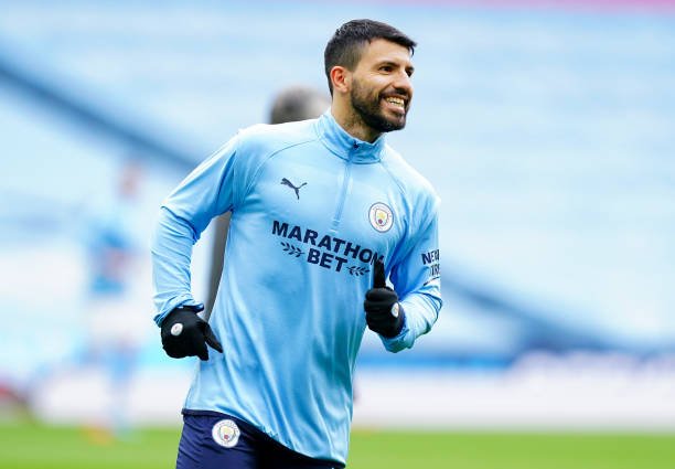 Veja os detalhes do contrato que o Barcelona oferece para Aguero