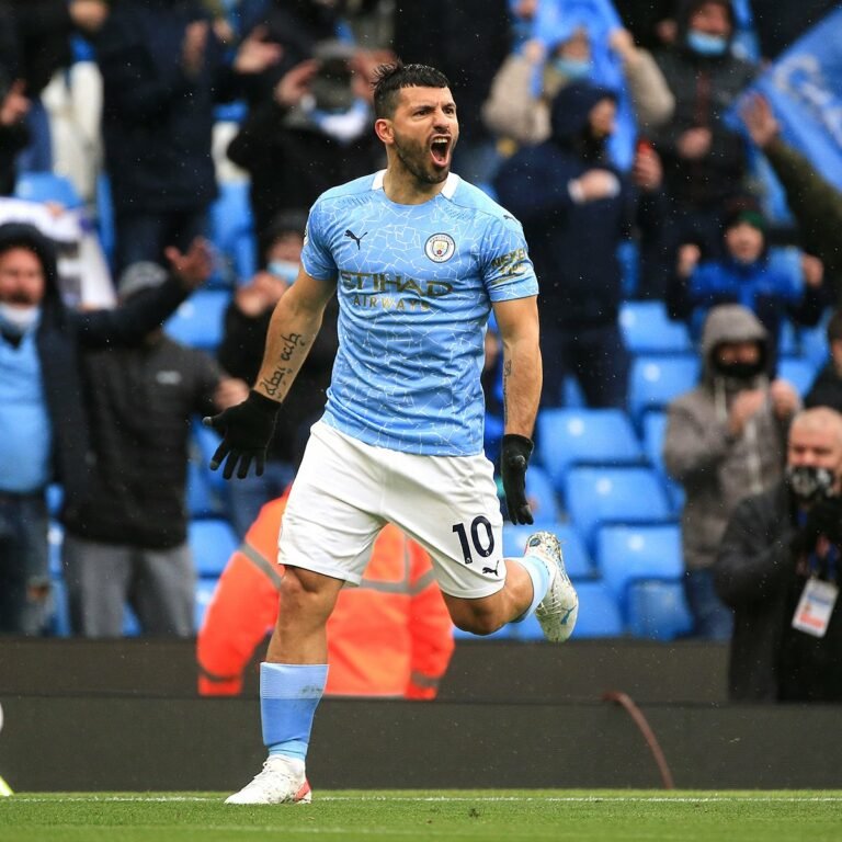 Agüero bate recorde de Wayne Rooney em sua última partida na Premier League