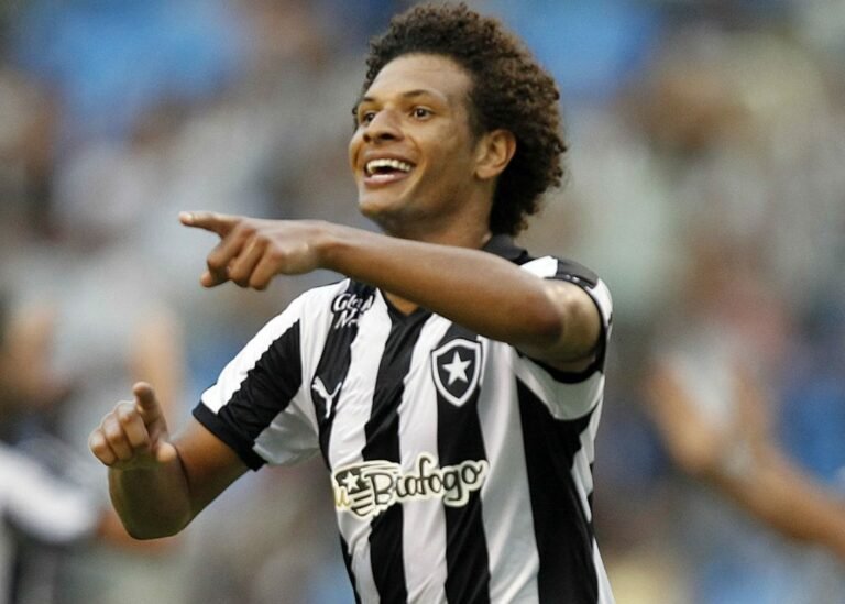 Caso Arão: Justiça notifica atleta e dá 15 dias para pagar a dívida com o Botafogo