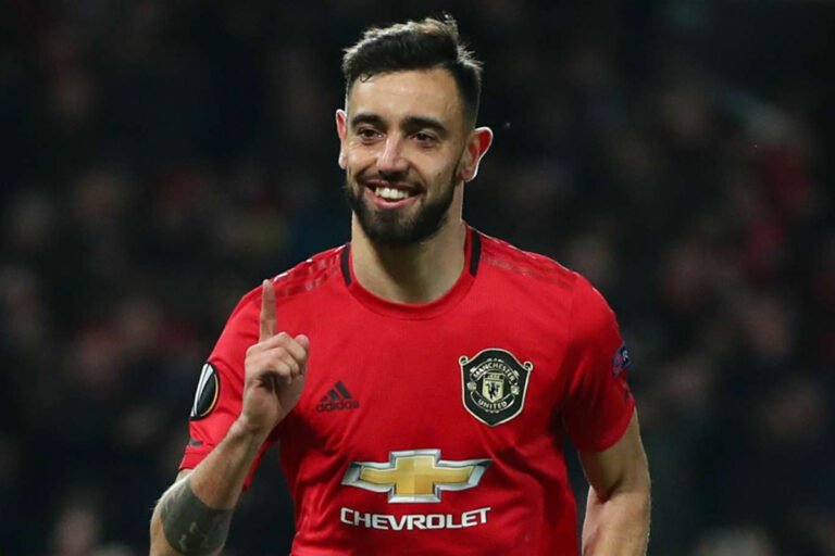 Bruno Fernandes lamenta derrota do United para o Liverpool: “Um resultado muito decepcionante”