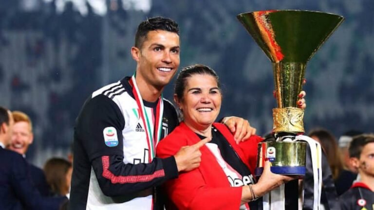 Mãe de CR7 diz que vai convencê-lo a jogar pelo Sporting
