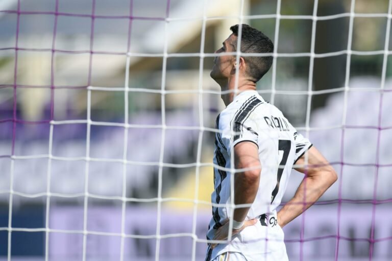 Cristiano Ronaldo irá pedir para deixar a Juventus