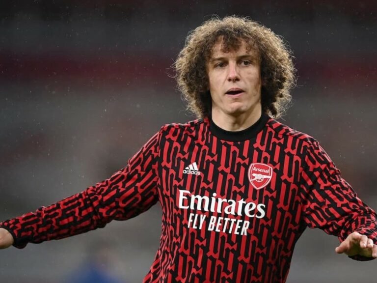 Na mira do Flamengo, David Luiz quer jogar no Brasil