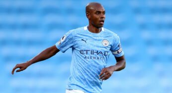 Fernandinho fala sobre o título do Manchester City