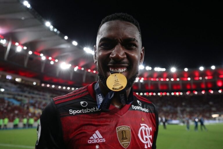 Atlético de Madrid entra na disputa por Gerson