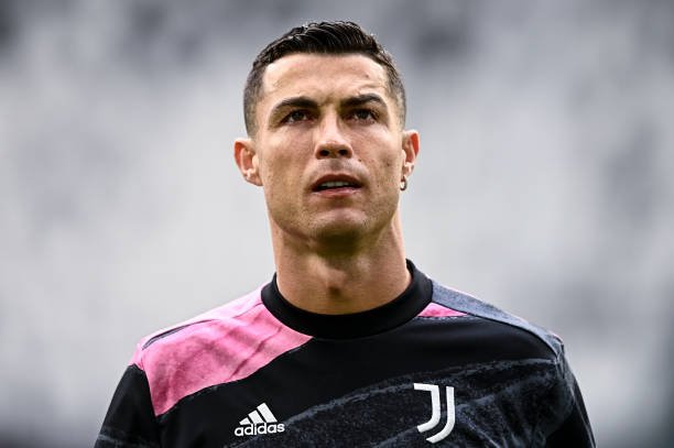 Manchester United estuda troca com a Juventus para ter Cristiano Ronaldo