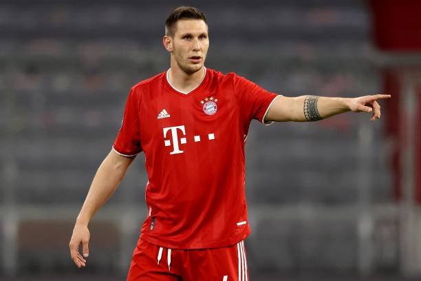 Thomas Tuchel quer zagueiro do Bayern de Munique