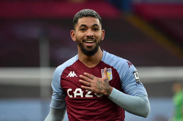 Manchester City define brasileiro como substituto de Fernandinho