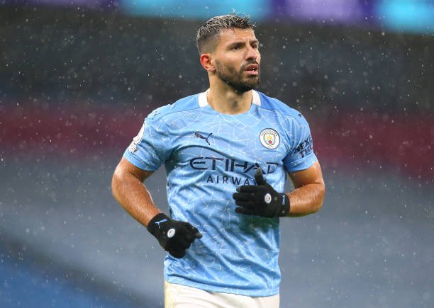 Detalhes do contrato de Agüero com o Barcelona são divulgados