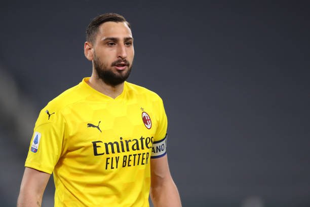Com lesão de Ter Stegen, Donnarumma é oferecido ao Barcelona