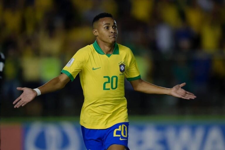 Flamengo negocia joia da base com clube inglês