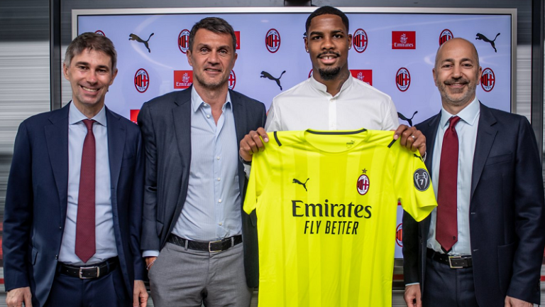 Oficial: Milan contrata o melhor goleiro do campeonato francês para o lugar de Donnarumma