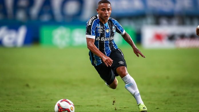 Bragantino encaminha a contratação de Gui Azevedo, do Grêmio