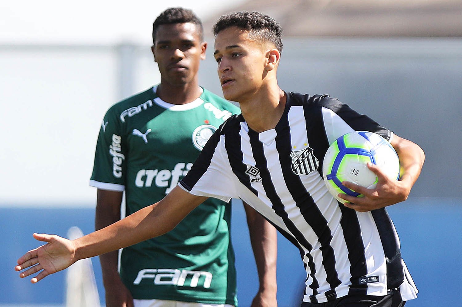 Com proposta do Fortaleza em mãos, Santos quer avaliar com calma, entenda