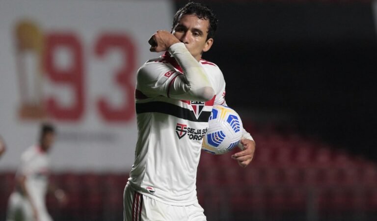 Artilheiro do São Paulo, Pablo tem melhor início de temporada da carreira
