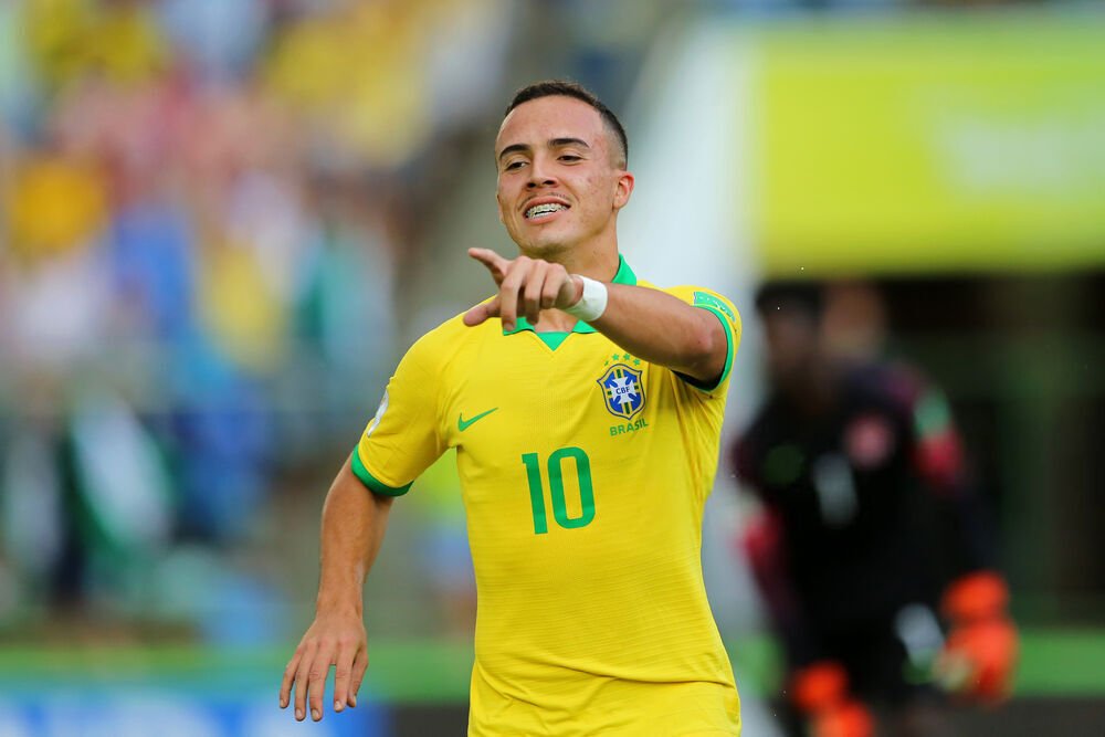 Porto está por detalhes de contratar promessa brasileira