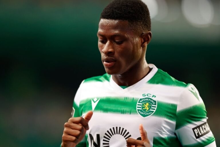 Sporting define valor mínimo para vender Nuno Mendes