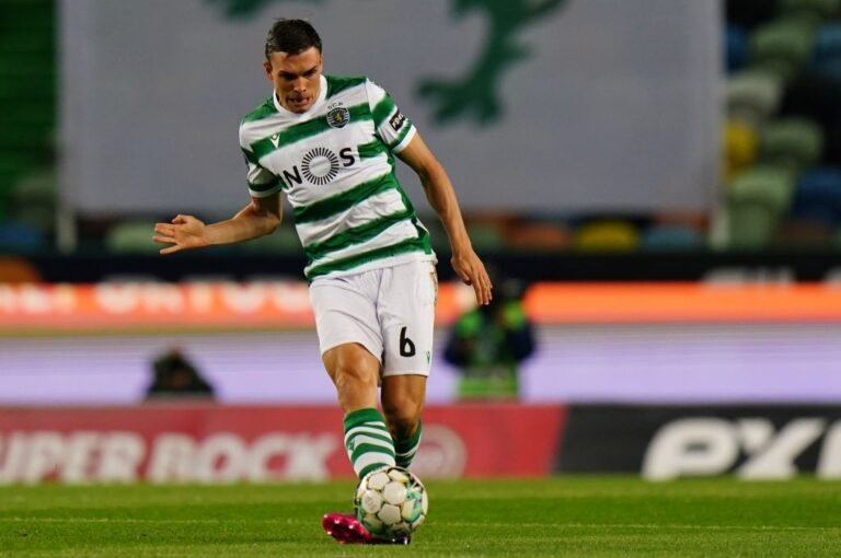 Napoli faz abordagem por Palhinha