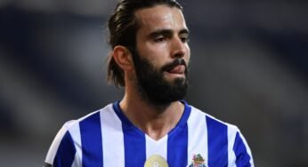 Fiorentina faz proposta ao FC Porto por Sérgio Oliveira