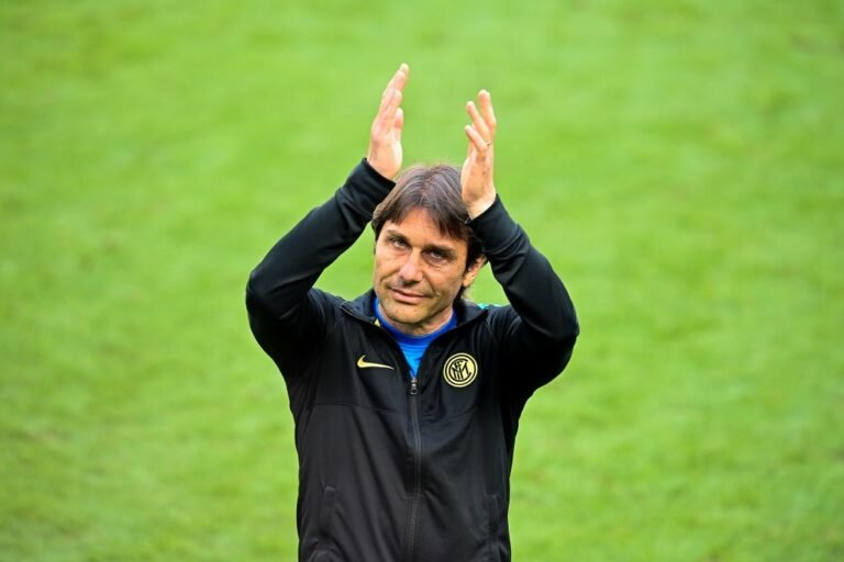 Tottenham se aproxima da contratação de Antonio Conte