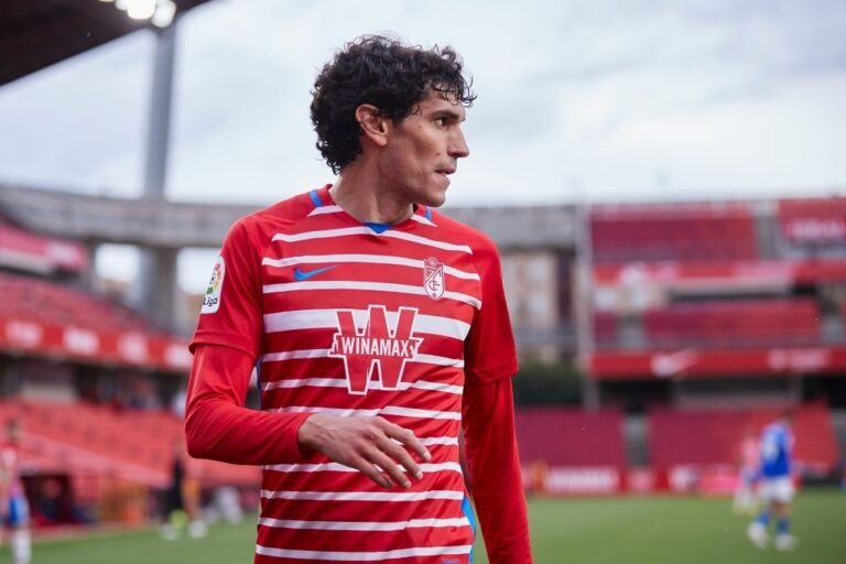 Real Madrid terá ‘reforço caseiro’ para substituir Sergio Ramos