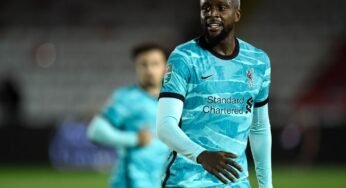 Sevilla monitora a situação de Divock Origi, do Liverpool