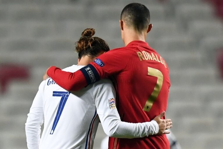 Griezmann elogia Cristiano Ronaldo: ‘é uma fonte de inspiração para todos’