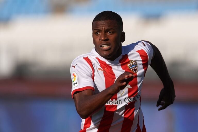 Sporting está interessado em lateral espanhol