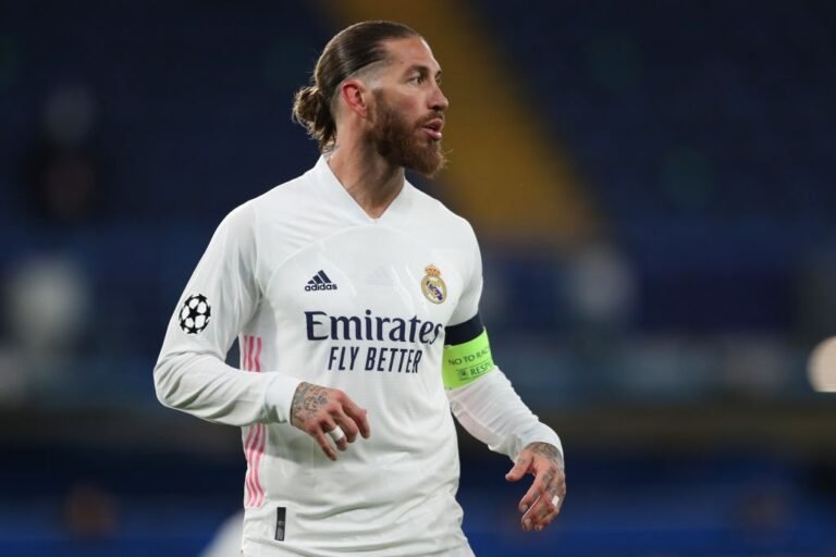 Pochettino pede esforço ao PSG para contratar Sergio Ramos