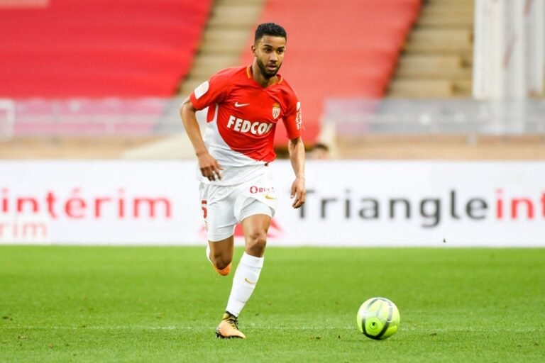 3 laterais-esquerdos que podem chegar de graça ao Internacional