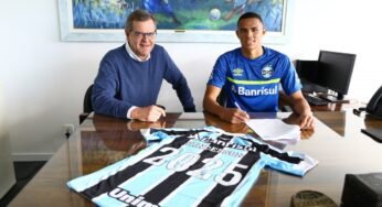 Grêmio anuncia a renovação de contrato com Vanderson