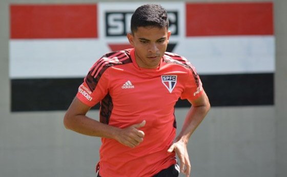 Há 4 meses no São Paulo, Bruno Rodrigues segue sem oportunidades com Crespo