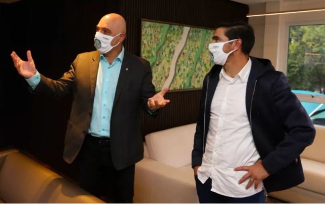 Diretoria do Palmeiras se sente incomodada após nova cobrança de Abel por reforços